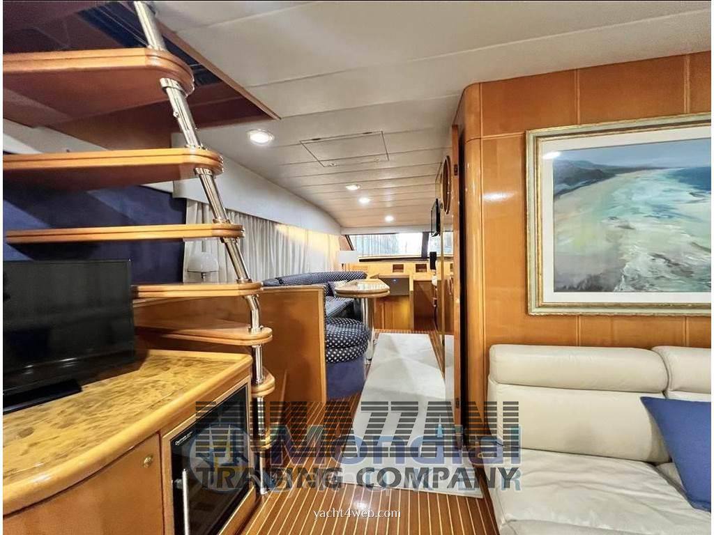 Piantoni 63 fly Bateau à moteur nouveau en vente