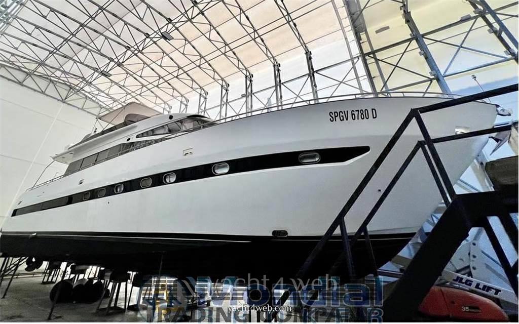 Piantoni 63 fly Bateau à moteur nouveau en vente