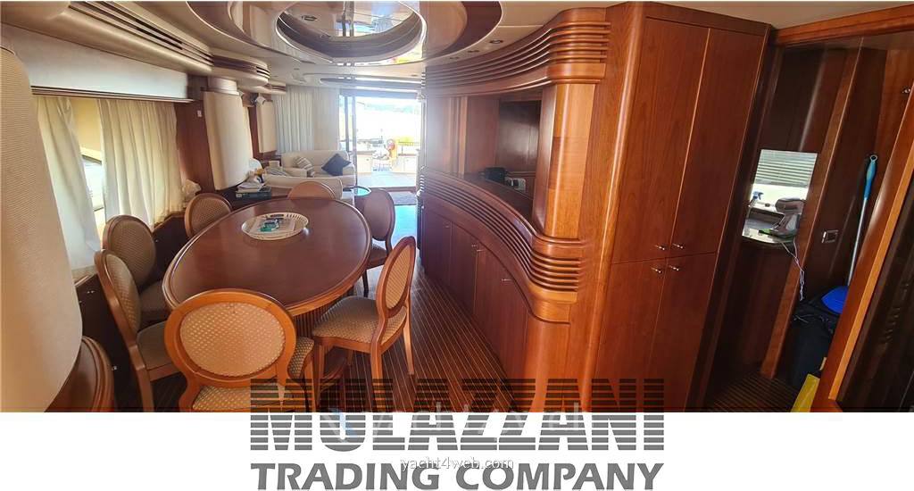 Azimut 80 flybridge Barco de motor usado para venta