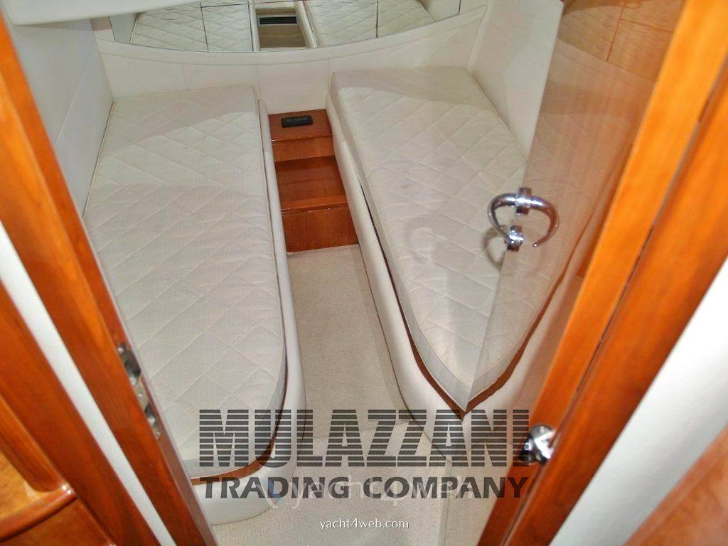 Pershing 46' Toit rigide occasion