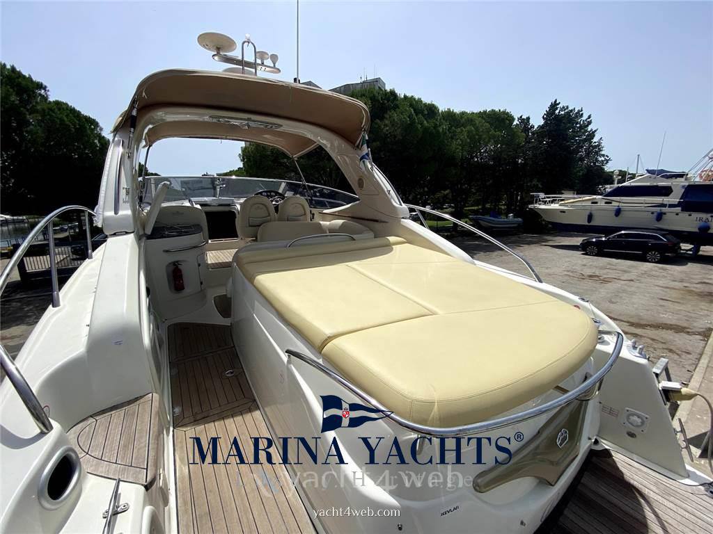 Cranchi Endurance 41 Express Cruiser