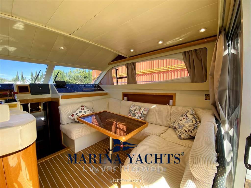 Raffaelli Typhoon fly 38 Foto