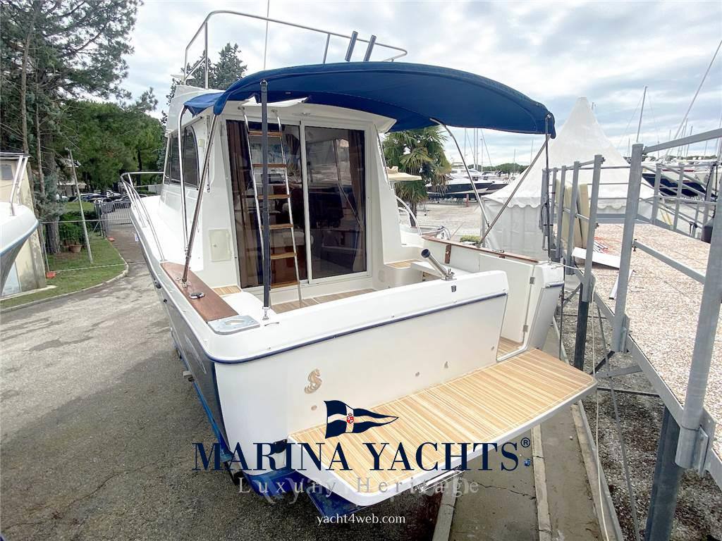 Beneteau Antares serie 9 verwendet