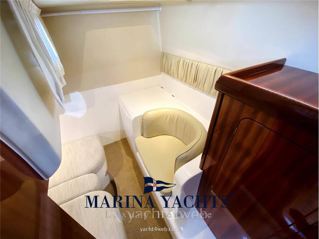 Salpa Laver 32.5 Barca a motore usata in vendita