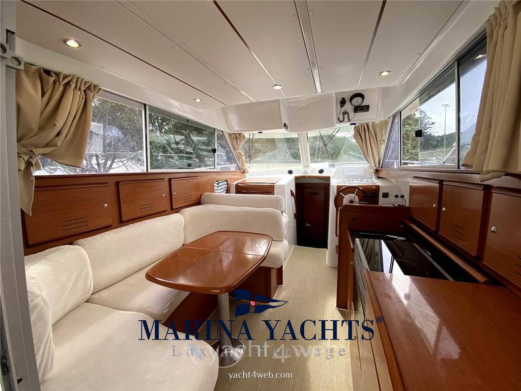 Beneteau Antares 10.80 Bateau à moteur nouveau en vente