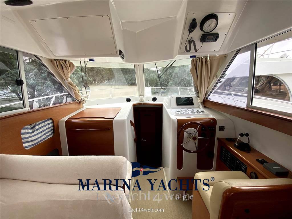 Beneteau Antares 10.80 Flybridge