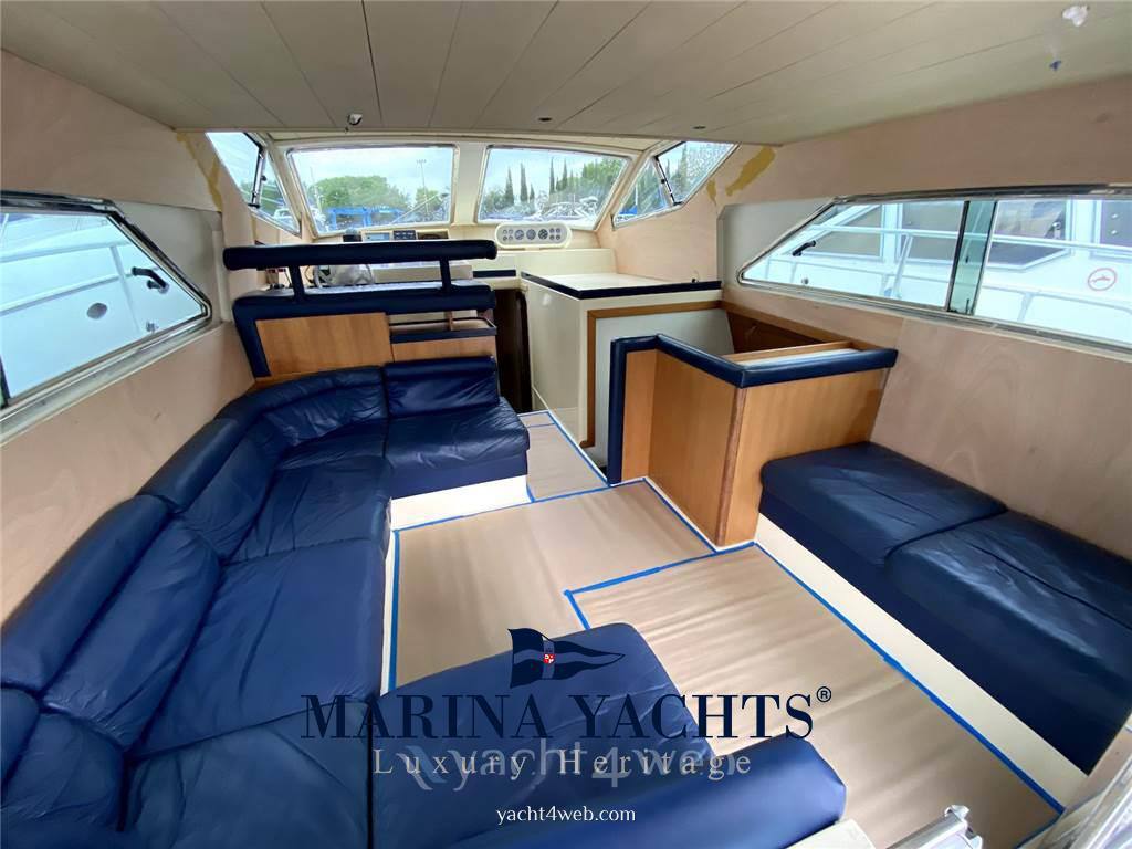 Ferretti yachts Altura 44 Моторная лодка