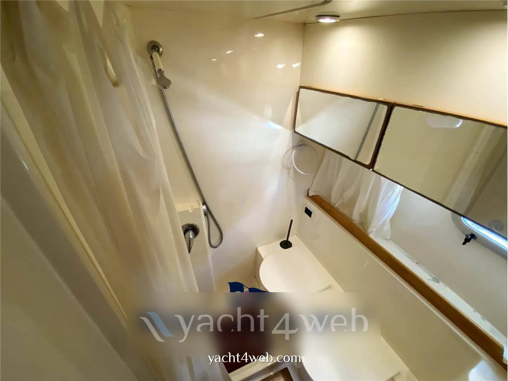 Raffaelli Typhoon 38 fly Flybridge