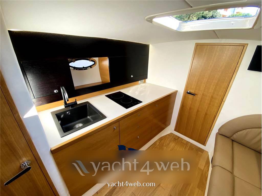 Airon marine 36 barca a motore