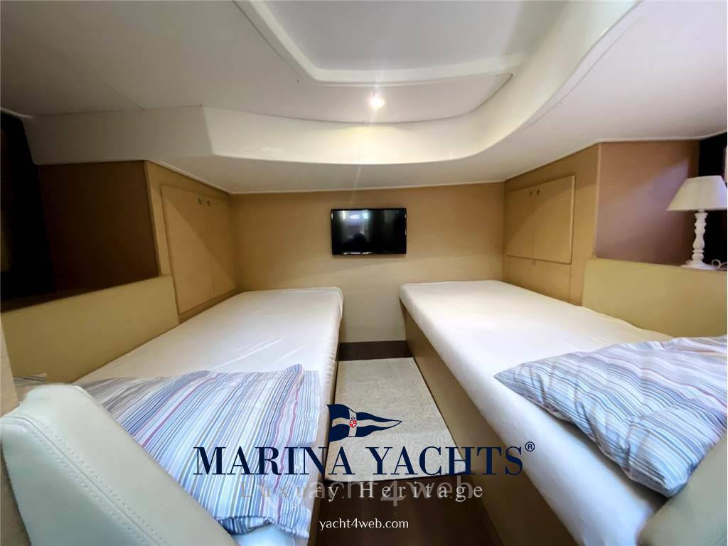 Beneteau Montecarlo 37 Hard top