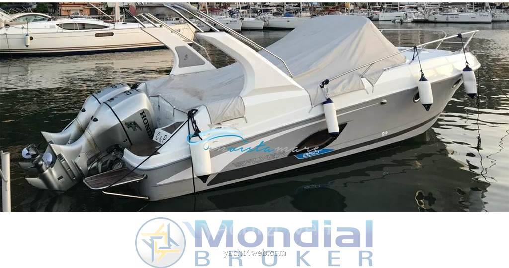 Beneteau Flyer 850 sun deck