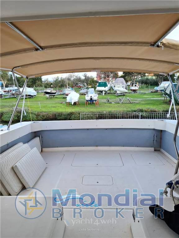 Bertram yacht 33' sf