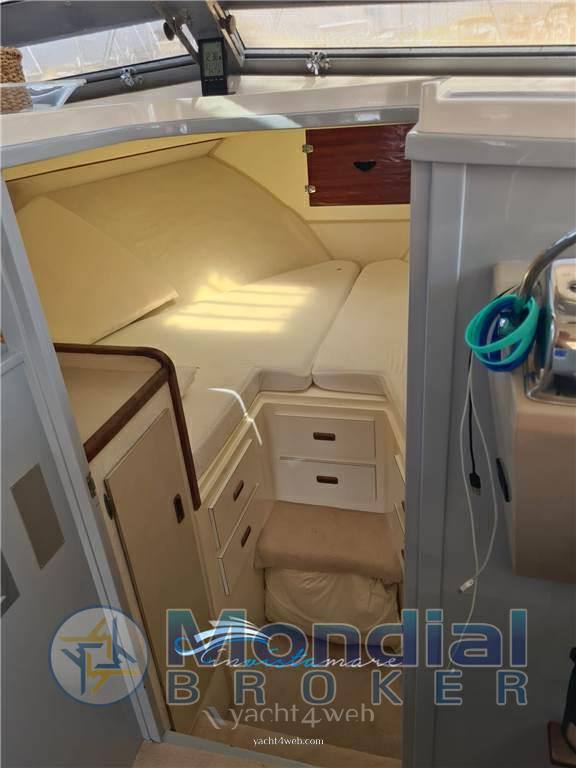 Bertram yacht 33' sf