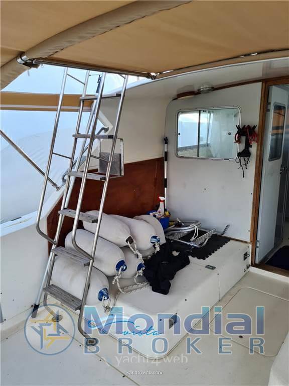 Bertram yacht 33' sf