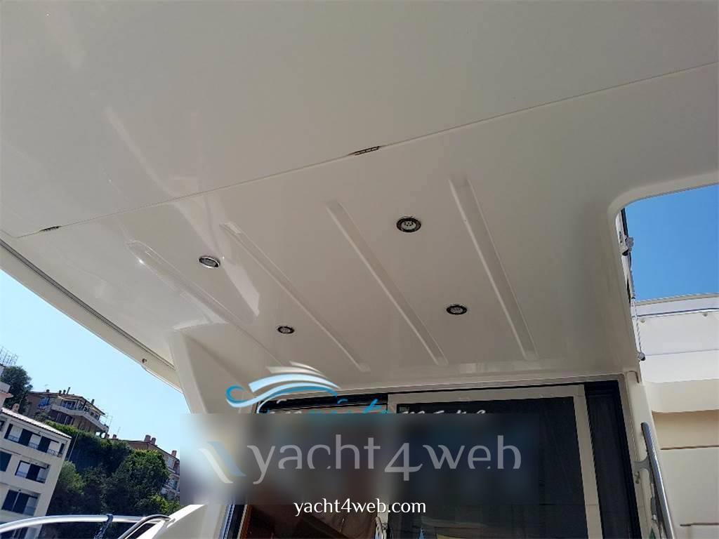 Jeanneau Prestige 42 fly