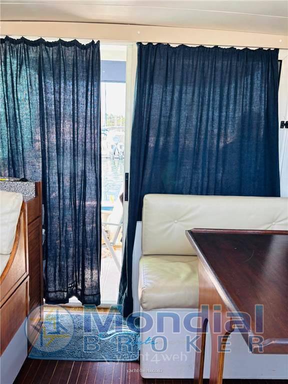 Plastik Space 290 cruiser