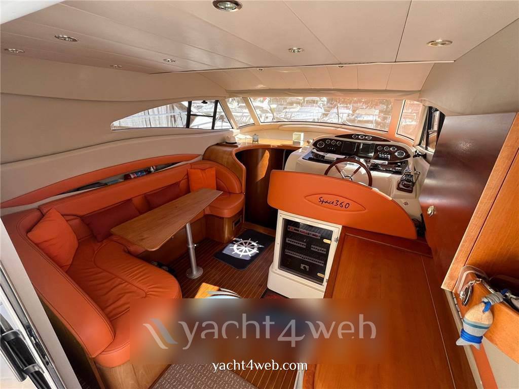 Plastik Space 360 fly