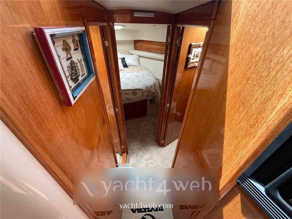 Riviera marine 40 flybridge