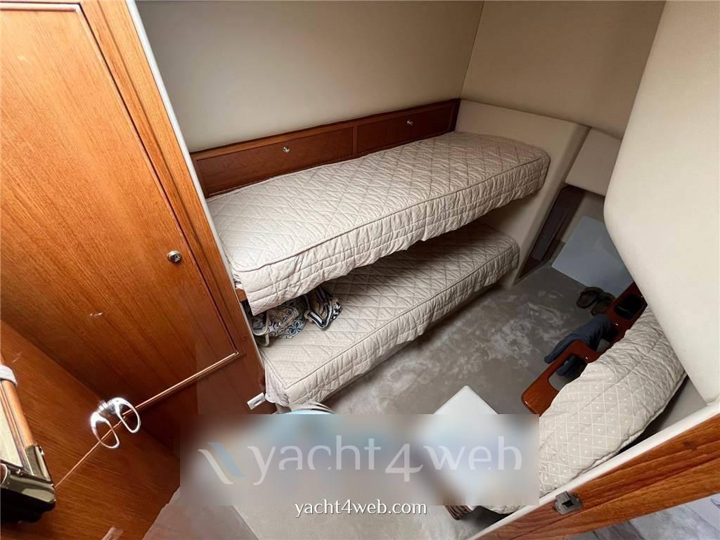 Riviera marine 40 flybridge