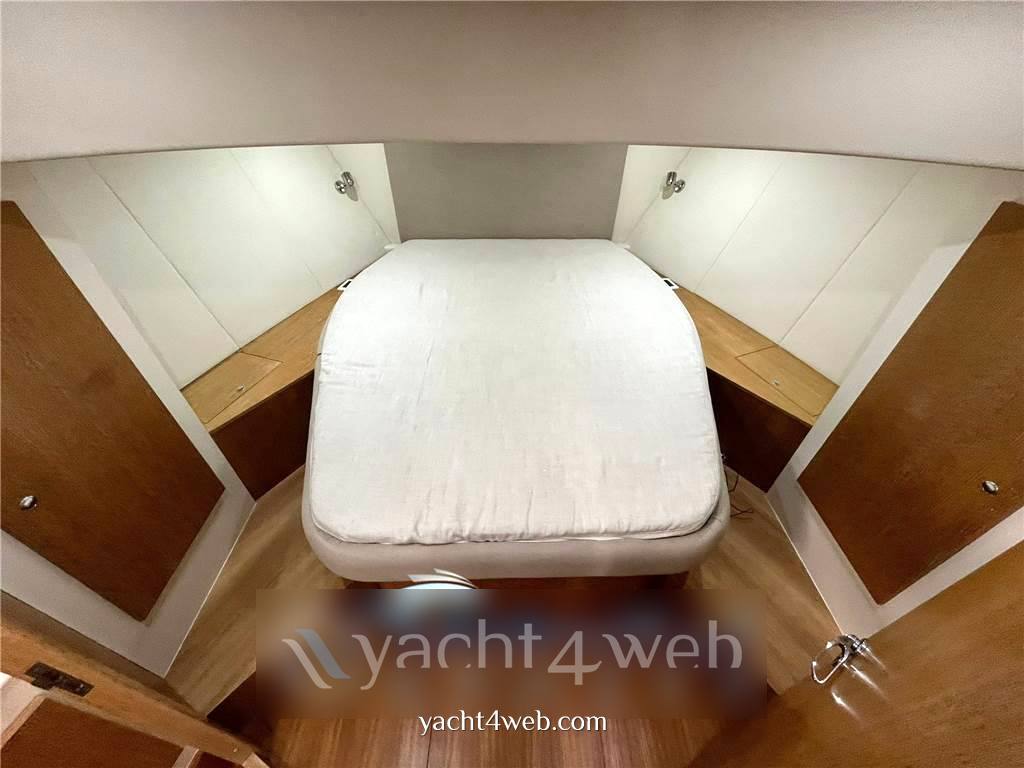 Blue navy 430 cruiser