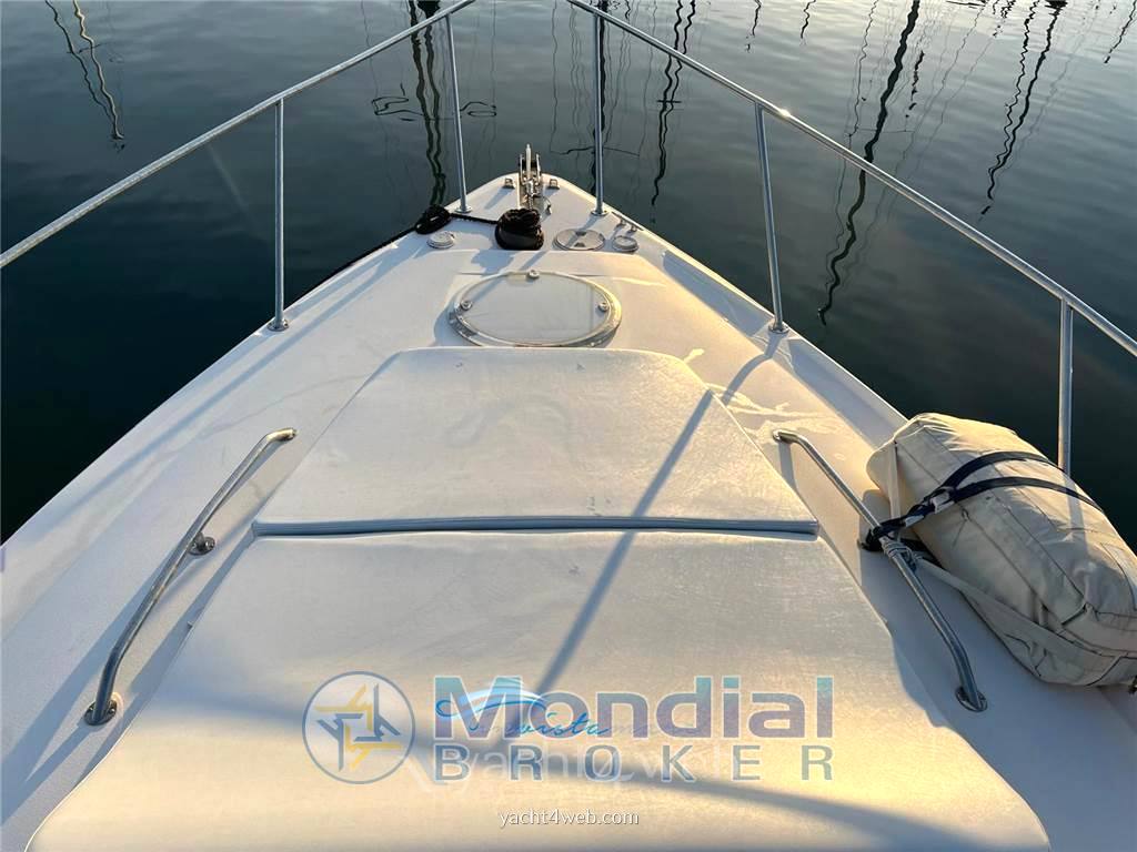 Larson boats Cabrio 330