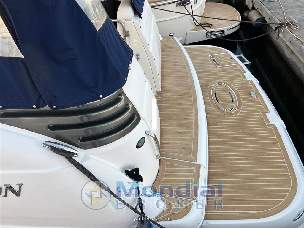 Larson boats Cabrio 330