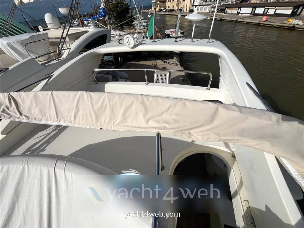 Azimut Az 46 motor boat