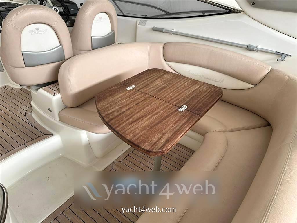 Cranchi Endurance 41 barca a motore