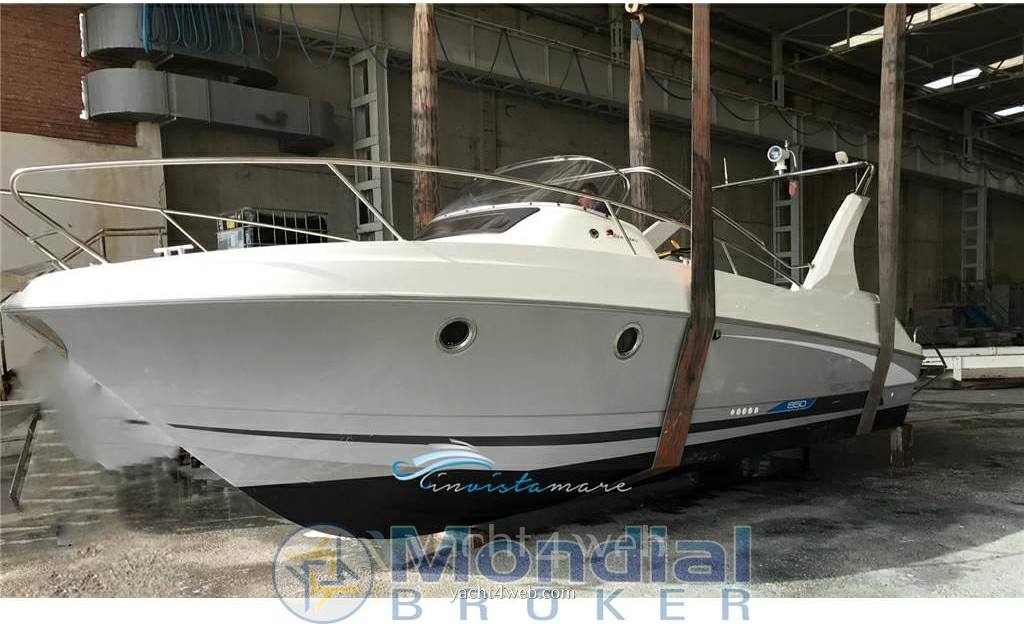 Beneteau Flyer 850 sun deck Photo
