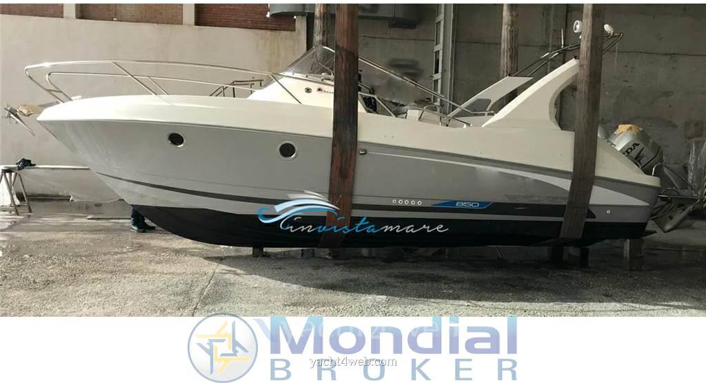 Beneteau Flyer 850 sun deck 