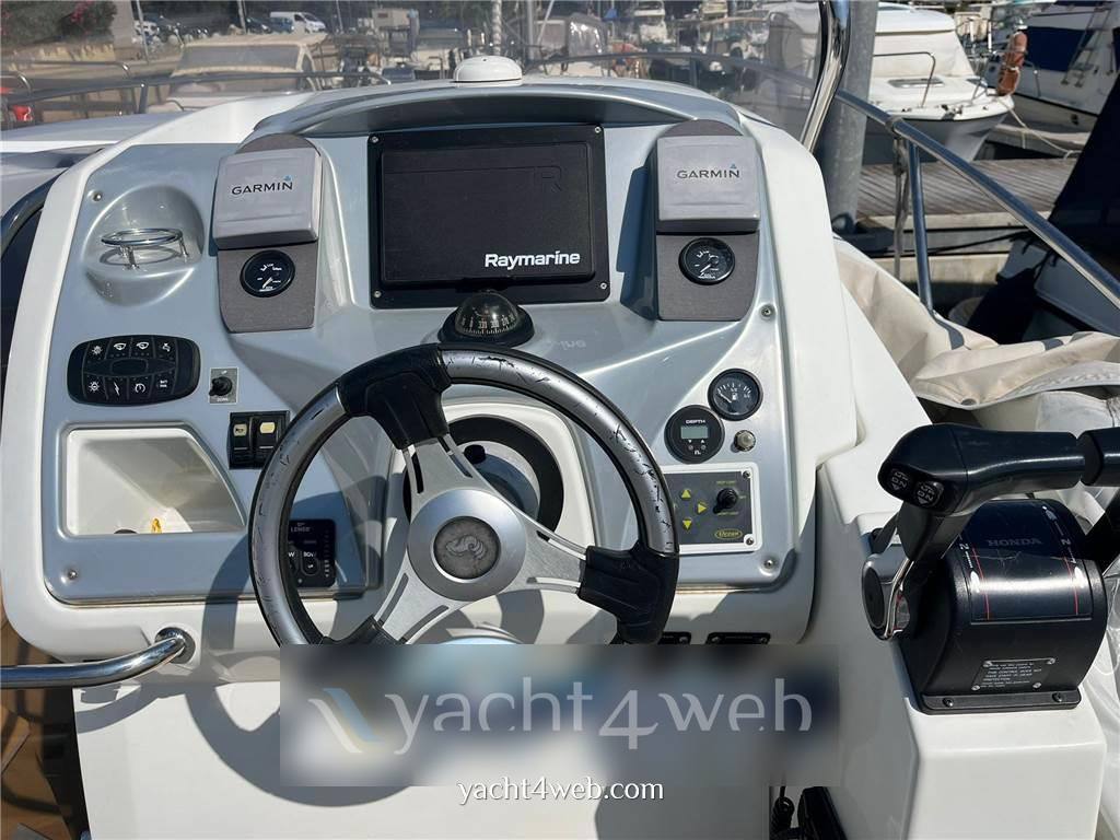 Beneteau Flyer 850 sun deck 2011
