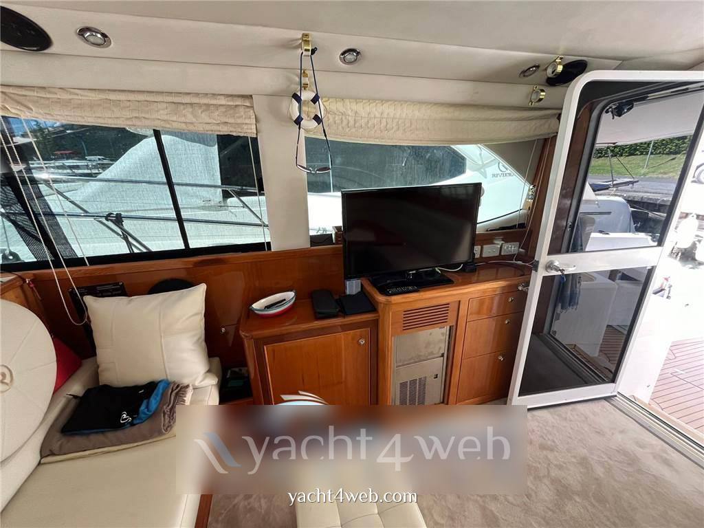 Riviera marine 40 flybridge Barca a motore usata in vendita