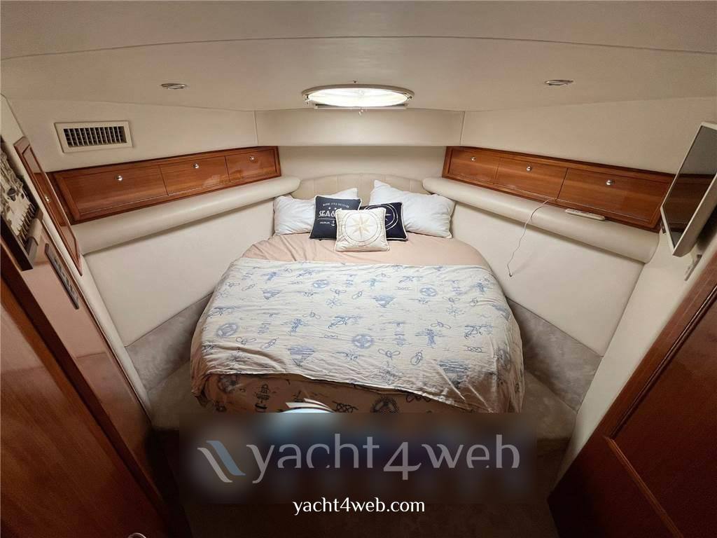 Riviera marine 40 flybridge fotografia