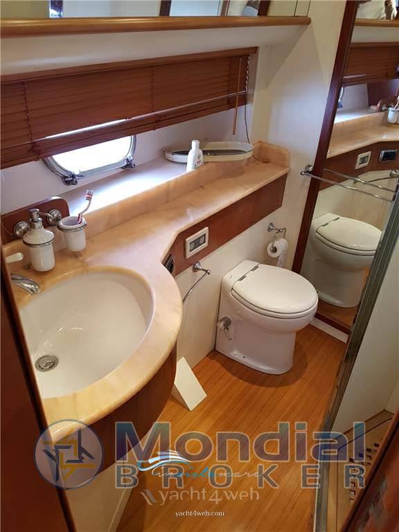 Cayman 62 fly barca a motore