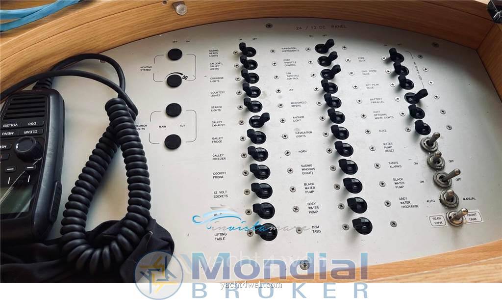 Azimut Az 43 Barca a motore usata in vendita