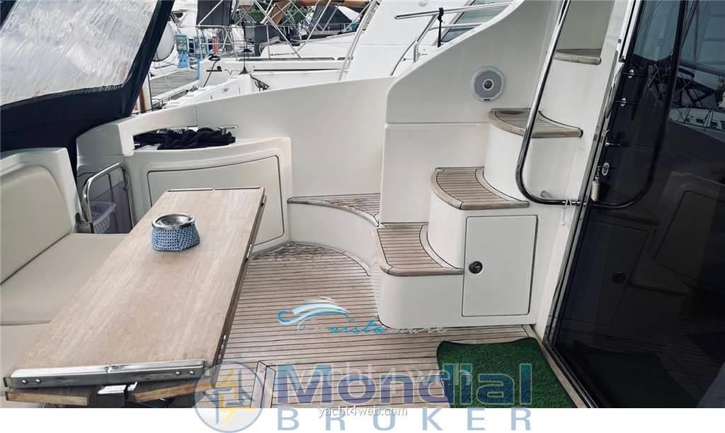 Azimut Az 43 barca a motore