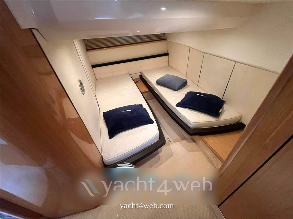 Absolute 41 Express cruiser used