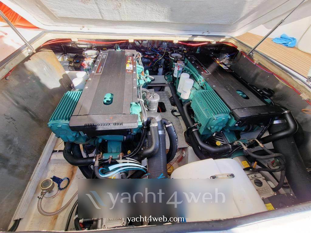 Bavaria Bmb 38 ht Motor boat used for sale