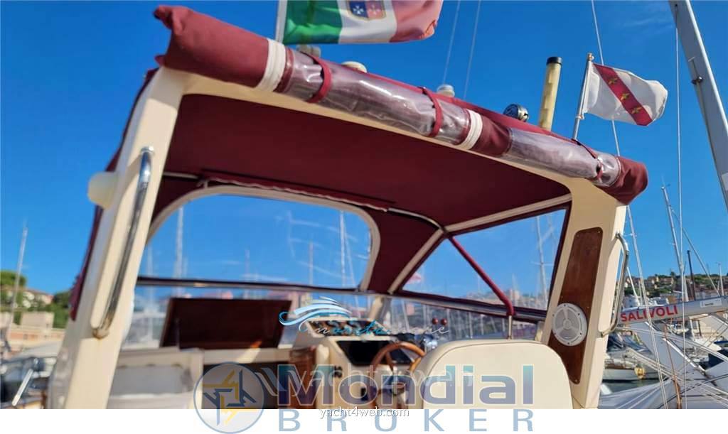 Tecnonautica Jeranto 7,50 cabin يوم الطراد يستخدم