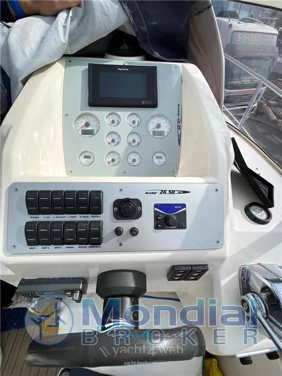 Manò marine Mano' 26.50 cruiser motor boat
