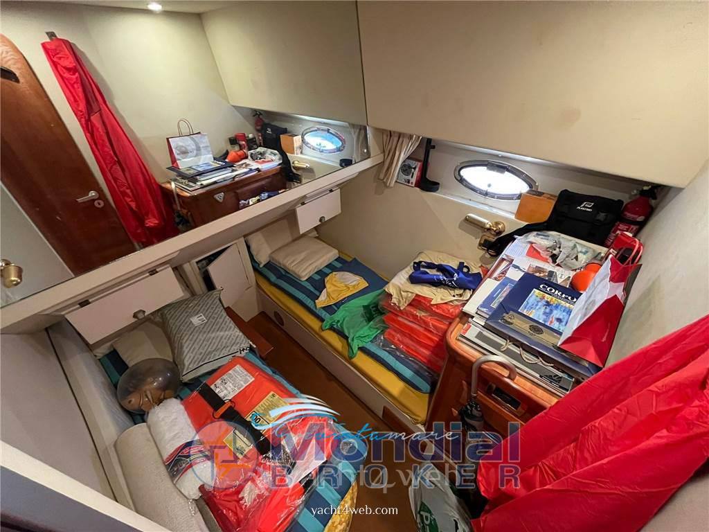 Dellapasqua Dc 11 s flying bridge barca a motore