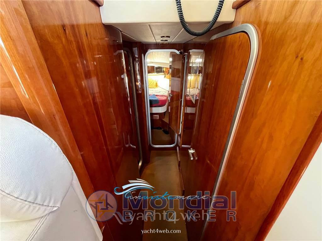 Dellapasqua Dc 11 s flying bridge Flybridge