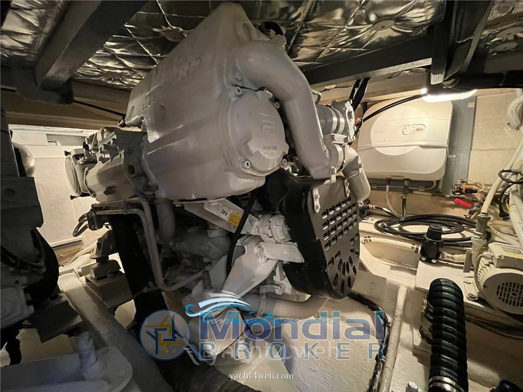 Dellapasqua Dc 11 s flying bridge usato