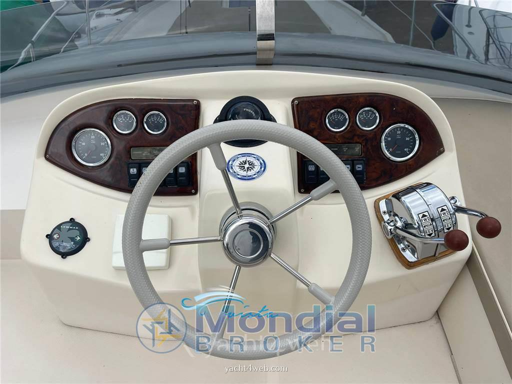 Plastik Space 360 fly Flybridge used