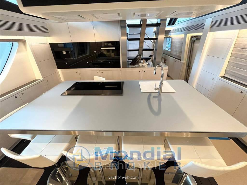 Van der valk 85 Photo