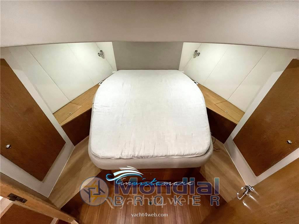 Blue navy 430 cruiser motor boat