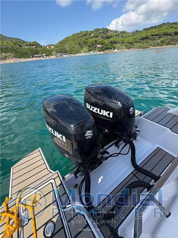 Ranieri international Next 330 lx Motor boat used for sale