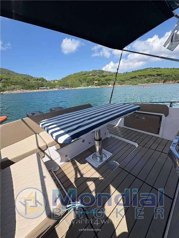 Ranieri international Next 330 lx Motor boat used for sale