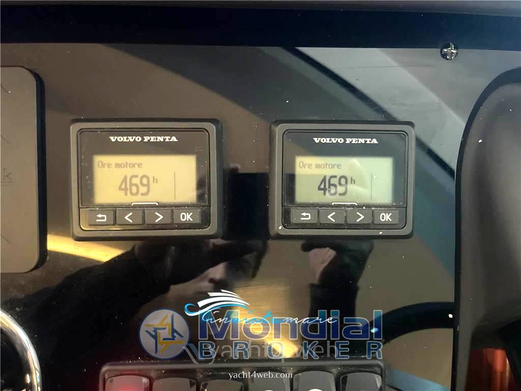 Jeanneau Prestige 460 fly Flybridge