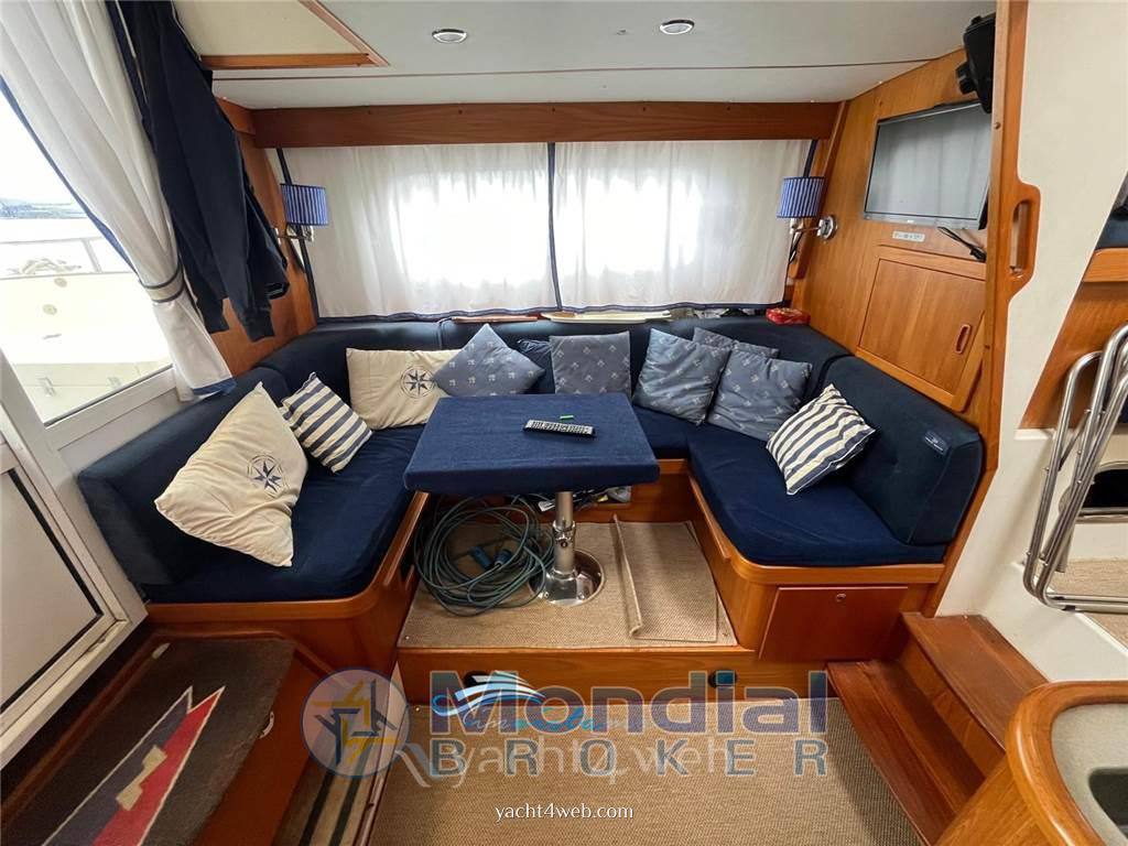 Nimbus 370 coupe Моторная лодка используется для продажи